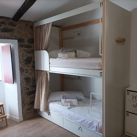 Albergue Aldea Da Pedreira Teo Екстериор снимка