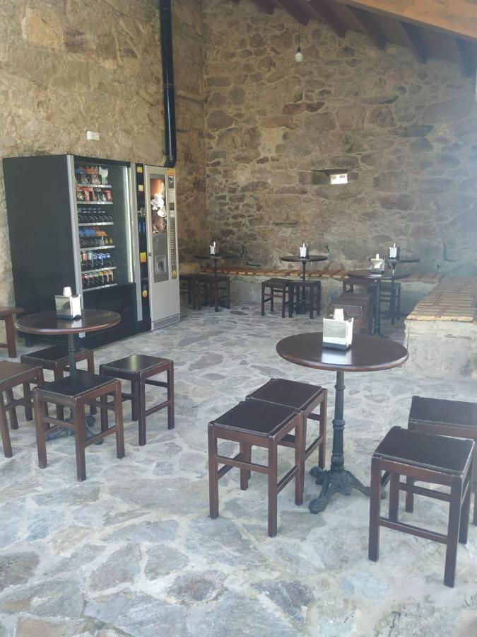 Albergue Aldea Da Pedreira Teo Екстериор снимка